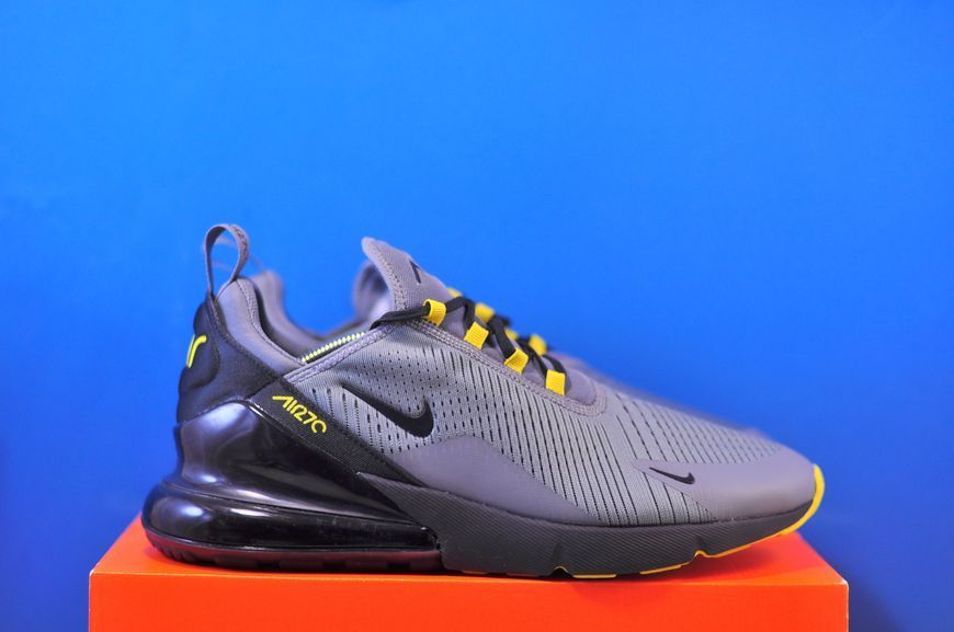Кросівки Nike Air Max 270 IQ8027-900 IQ8027-900 фото