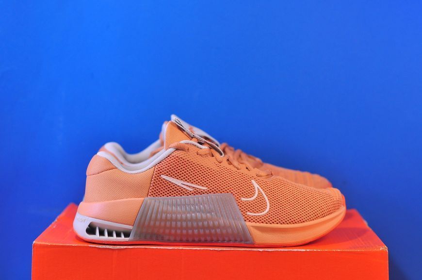 Кросівки Nike Metcon 9 DZ2537-200 фото