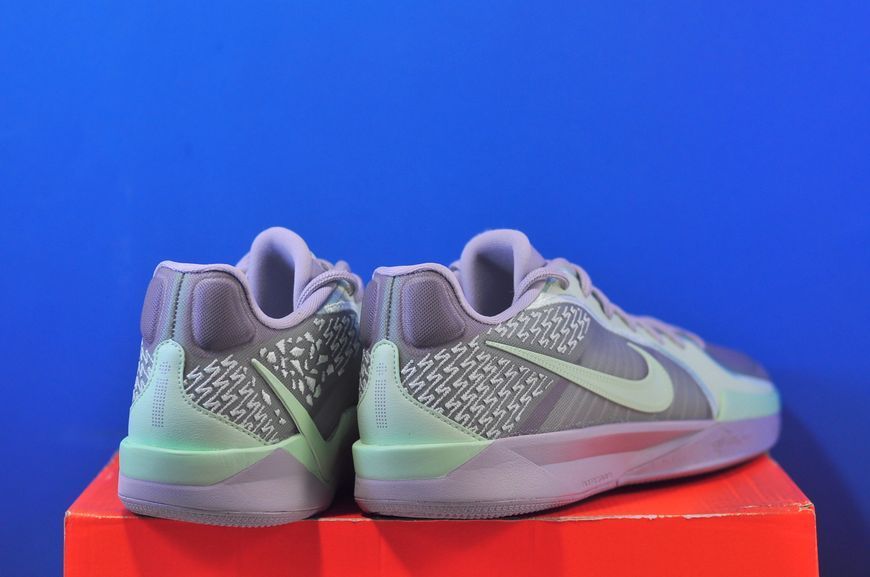 Кросівки Nike Sabrina 2 Grey/Green FQ2174-004 FQ2174-004 фото