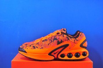 Кросівки Nike Air Max Dn NRG 'Total Orange' IM6136-800 IM6136-800 фото