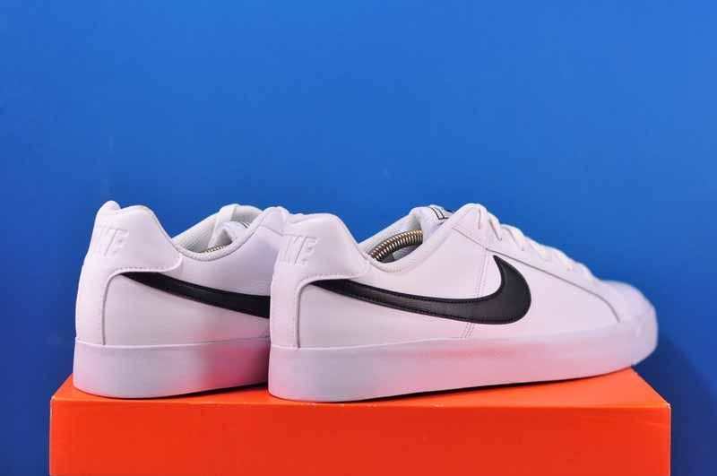 Кросівки Nike Court Royale Ac BQ4222-103 фото
