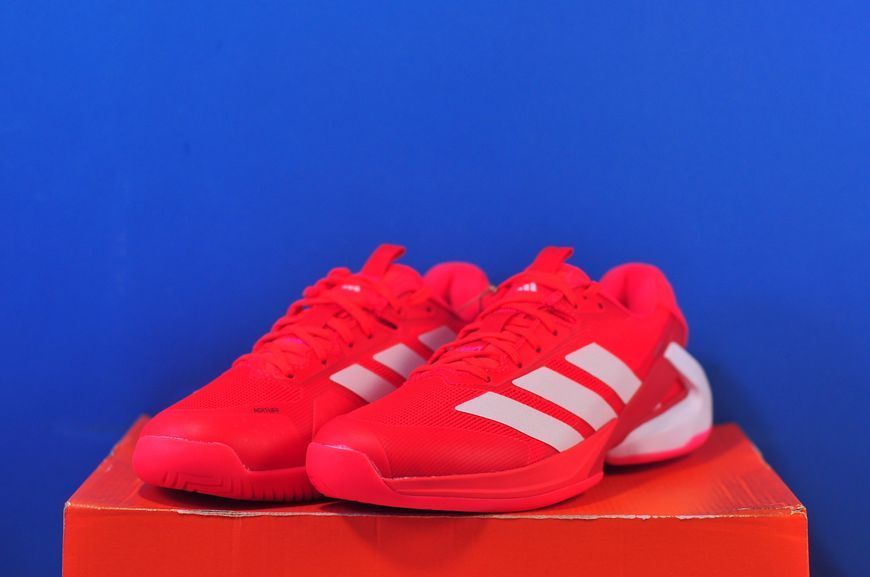 Кросівки Adidas Adizero Ubersonic 5 IH8105 IH8105 фото
