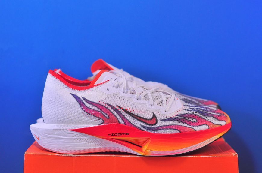 Кросівки Nike Zoomx Vaporfly Next% White/Red HQ3504-100 HQ3504-100 фото