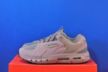 Кросівки Under Armour Summit Trek Suede 3028424-202 3028424-202 фото