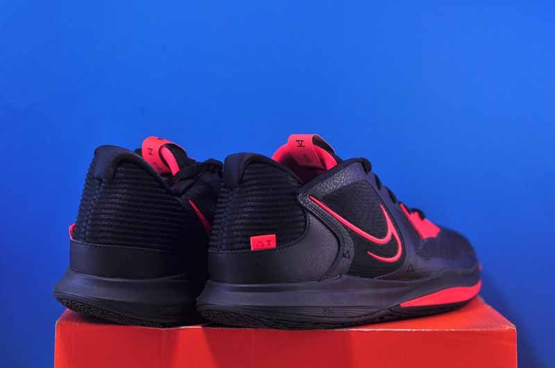 Кросівки Nike Kyrie 5 Low Basketball Shoes Black DJ6012-004 DJ6012-004 фото