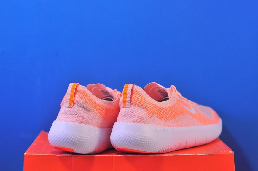 Кросівки Nike Free 2025 HF2720-600 HF2720-600 фото