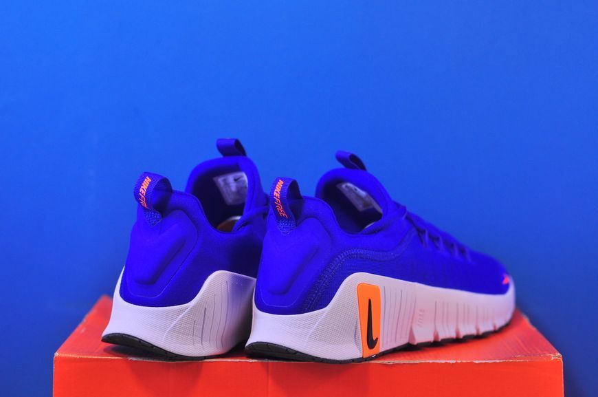 Кросівки Nike Free Metcon 6 FJ7126-400 FJ7126-400 фото