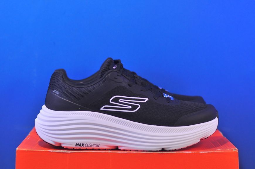 Кросівки Skechers Max Cushioning Endeavor 220613/BKW 220613/BKW фото