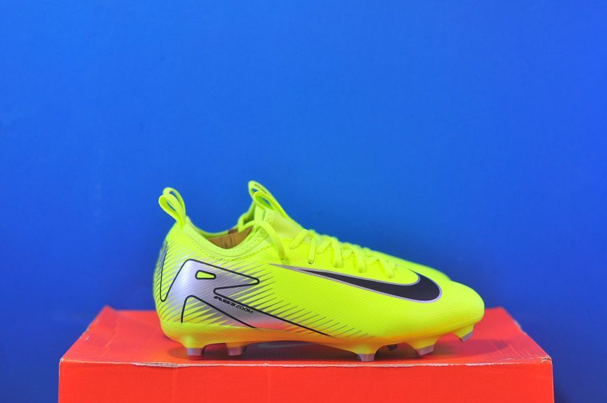 Бутси Nike Air Zoom Mercurial Vapor 16 Academy MG FQ8392-700 FQ8392-700 фото
