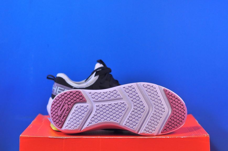 Кросівки Skechers GOrun Elevate 128317 BKMN 128317 BKMN фото