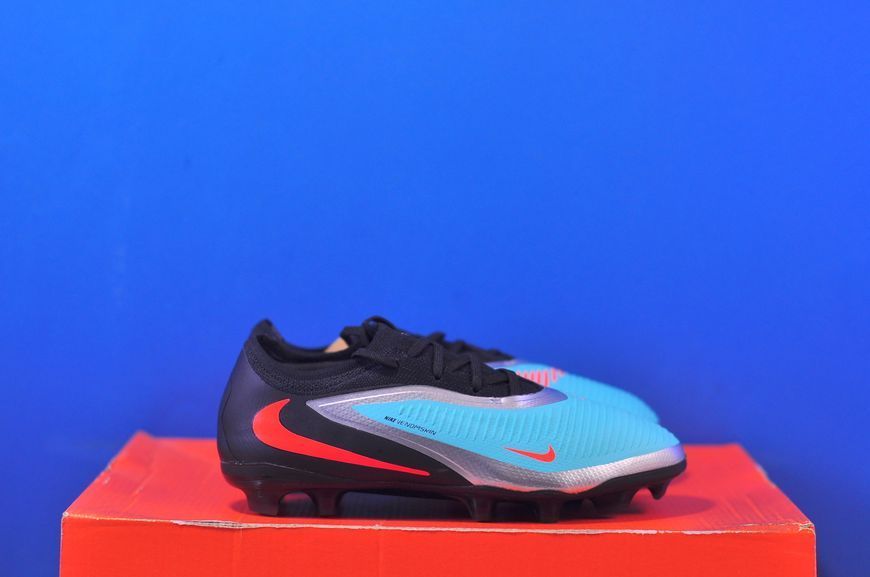 Бутси Nike Phantom 6 Low AG-Pro II6280-001 II6280-001 фото
