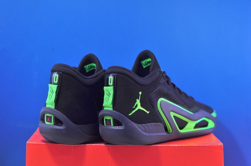 Кросівки Nike Air Jordan Tatum 1 &bdquo;Home Team&rdquo; Black DZ3324-003 фото