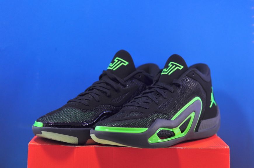 Кросівки Nike Air Jordan Tatum 1 &bdquo;Home Team&rdquo; Black DZ3324-003 фото