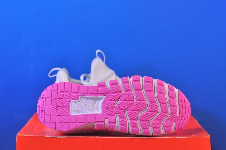 Кросівки Nike Free Metcon 6 FJ7126-109 FJ7126-109 фото