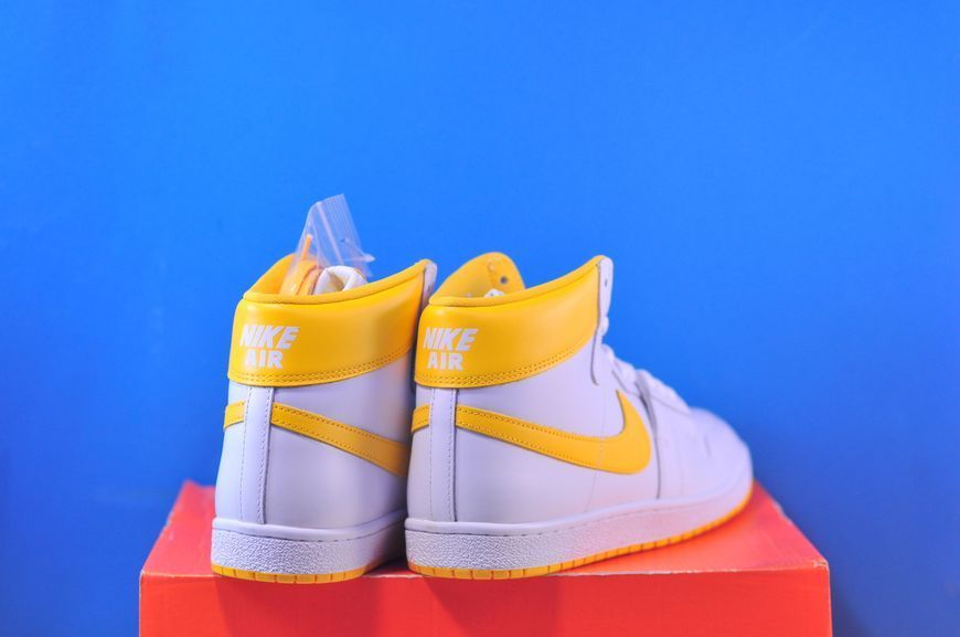 Кросівки Nike Jordan Air Ship Pe Sp DX4976-107 фото