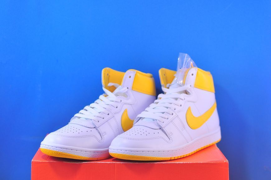 Кросівки Nike Jordan Air Ship Pe Sp DX4976-107 фото