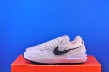 Кросівки Nike Waffle One White DC2533-104 DC2533-104 фото