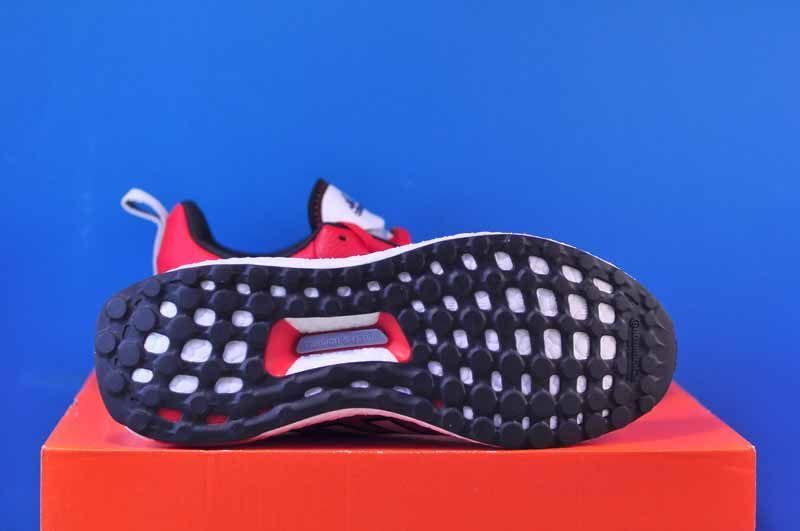 Кросівки Adidas Ultraboost X Copa HQ5902 фото