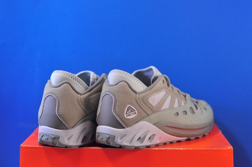 Кросівки Nike Acg Air Exploraid Grey FV2925-300 фото