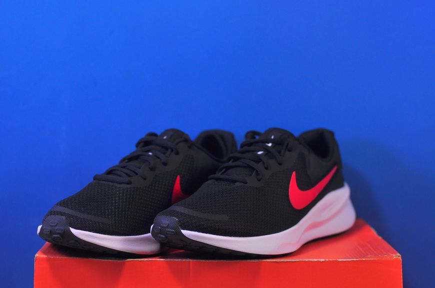 Кросівки Nike Revolution 7 FB2207-003 FB2207-003 фото
