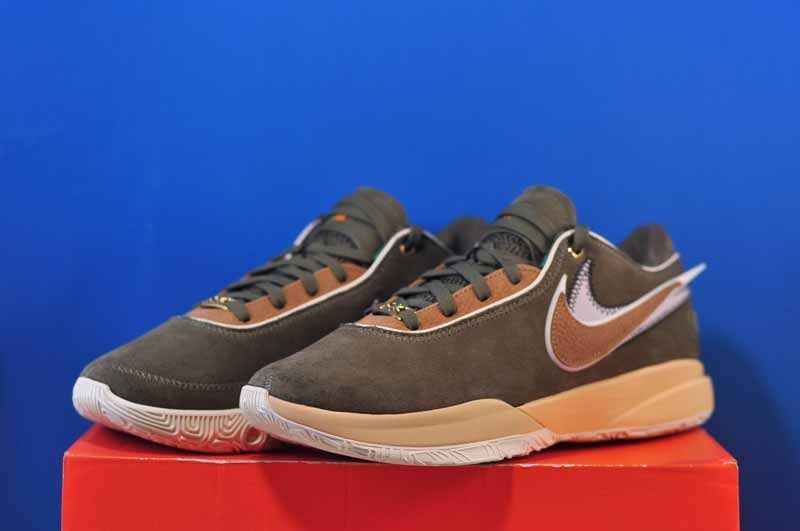 Кросівки Nike Lebron Xx Green DV1193-901 DV1193-901 фото