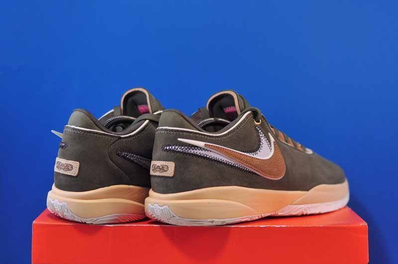 Кросівки Nike Lebron Xx Green DV1193-901 DV1193-901 фото