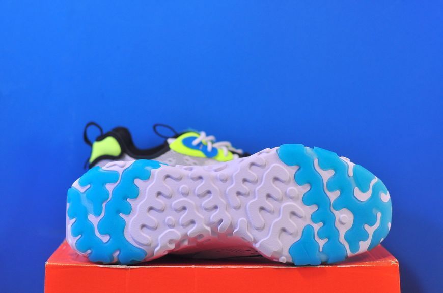 Кросівки Nike React Vision CT2927-100 CT2927-100 фото