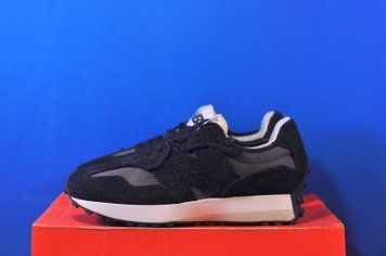 Кросівки New Balance 327 Black/Grey U327WCH U327WCH фото