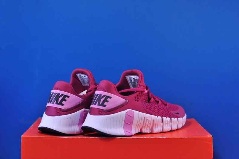 Кросівки Nike Free Metcon 4 Pink CZ0596-600 CZ0596-600 фото