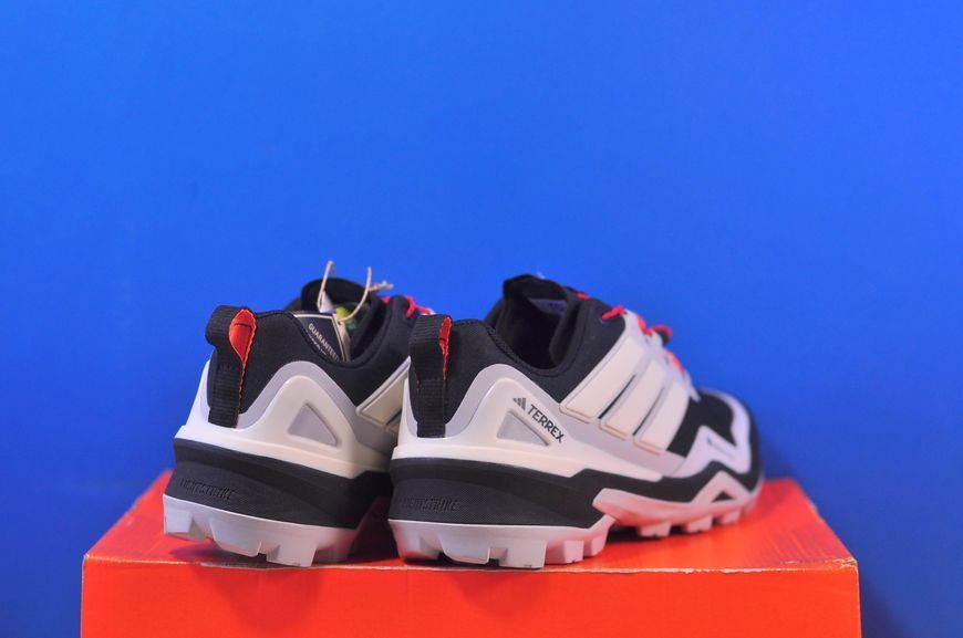 Кросівки Adidas Terrex Skychaser GORE-TEX IH2802 IH2802 фото