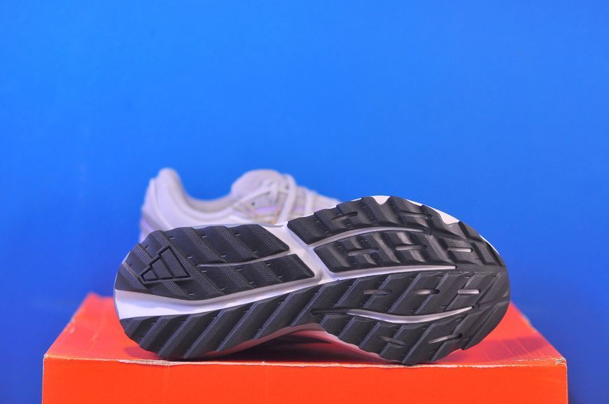 Кросівки Adidas Lightblaze Atr Grey JQ6005 JQ6005 фото