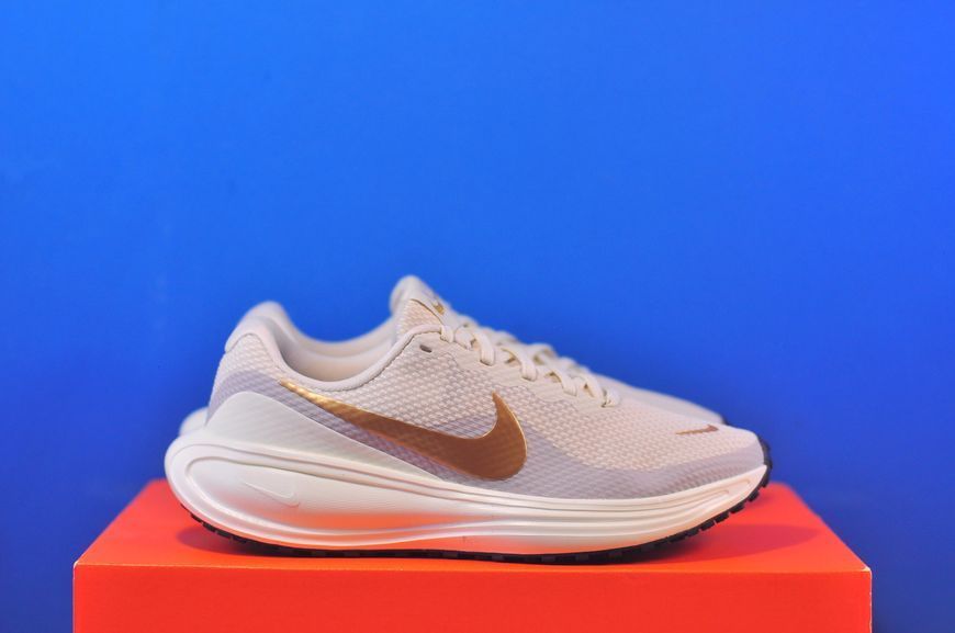 Кросівки Nike Revolution 8 HJ8485-201 HJ8485-201 фото