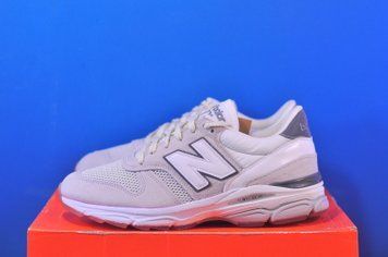 Кросівки New Balance 770 Shoes White/Grey M7709CV M7709CV фото