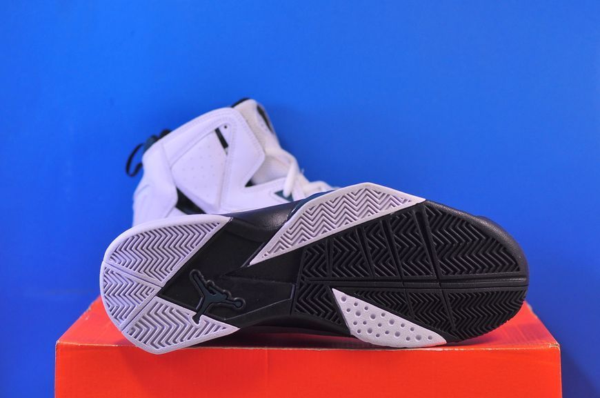 Кросівки Nike Jordan True Flight White Oxidized Green 342964-131 342964-131 фото