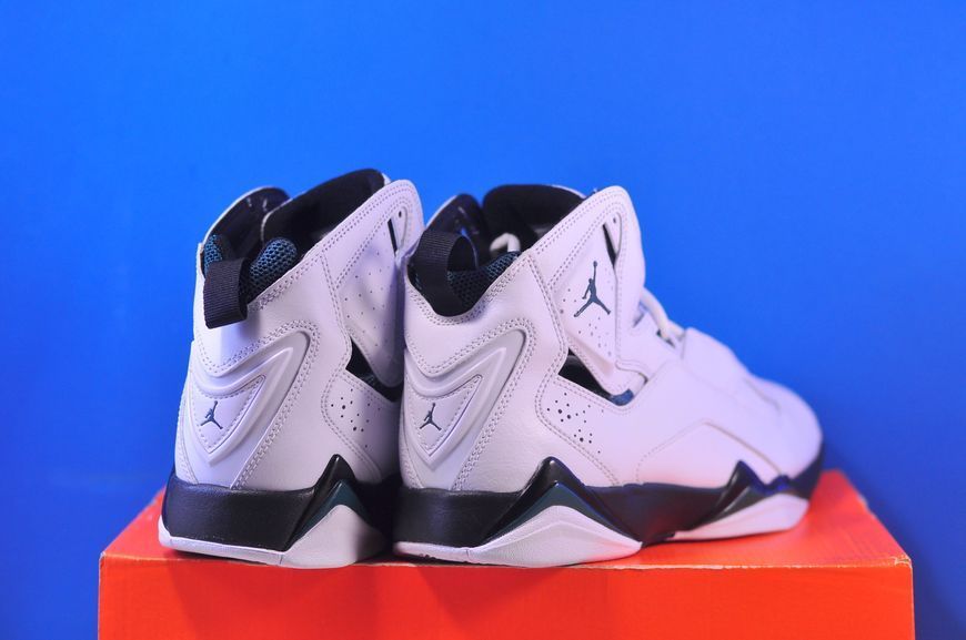 Кросівки Nike Jordan True Flight White Oxidized Green 342964-131 342964-131 фото