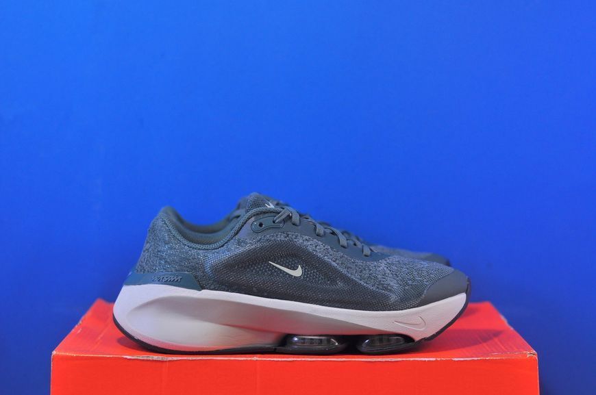 Кросівки Nike Versair DZ3547-300 DZ3547-300 фото