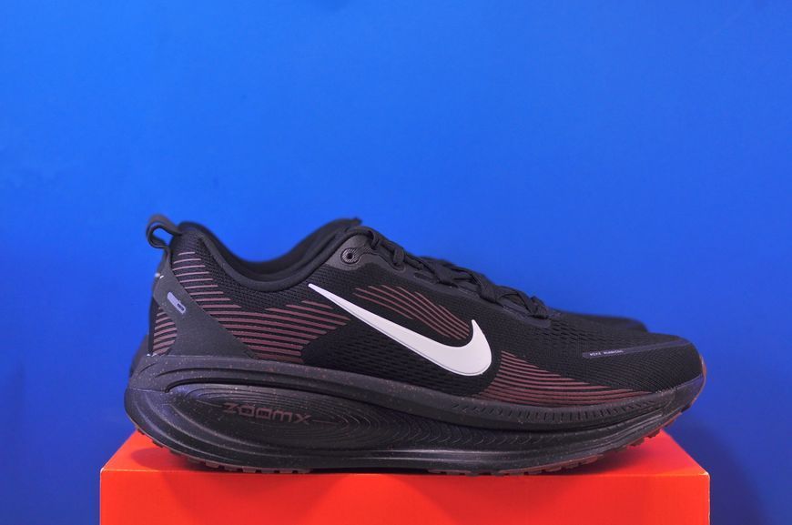 Кросівки Nike Vomero 18 IH4454-001 IH4454-001 фото