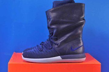 Черевики Nike Roshe Two Flyknit Hi 861708-400 фото