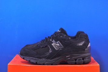 Кросівки New Balance 2002R Protection Pack Gore-Tex U2002DXB U2002DXB фото