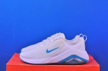 Кросівки Nike Bella 7 FZ1689-104 FZ1689-104 фото