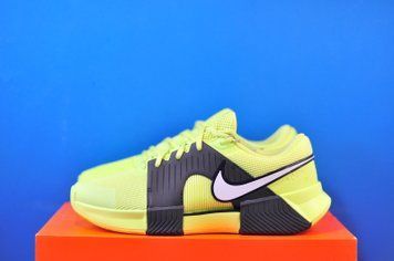 Кросівки Nike Zoom GP Challenge 1 HC Hard Court Tennis Shoes IQ5175-001 IQ5175-001 фото