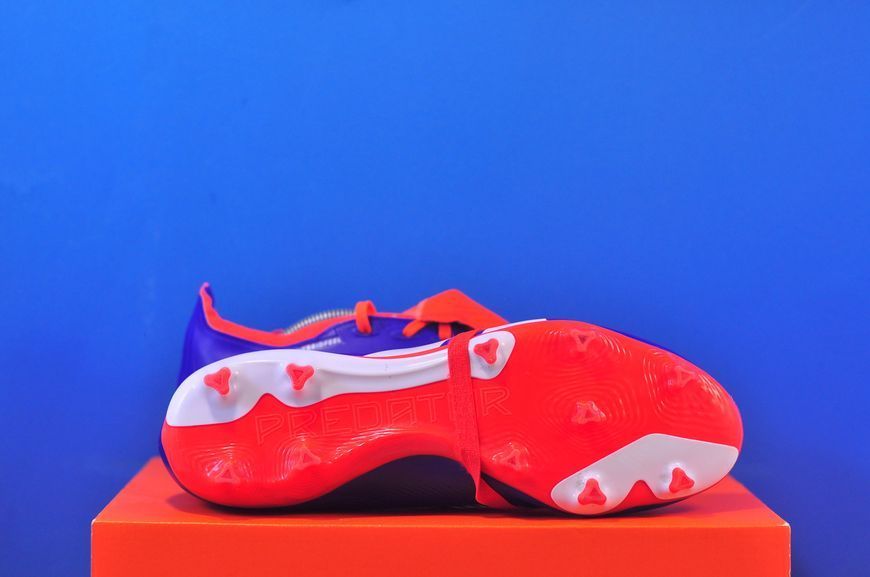 Бутси Adidas Predator FG JP7209 JP7209 фото