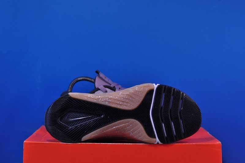 Кросівки Nike Metcon 8 Premium DQ4681-500 DQ4681-500 фото