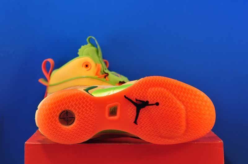 Кросівки Nike Air Jordan Air Jordan Xxxvi Qs Yellow DQ6866-803 DQ6866-803 фото