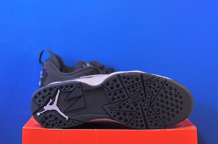Кросівки Nike Air Jordan MVP 92 HQ3950-001 HQ3950-001 фото