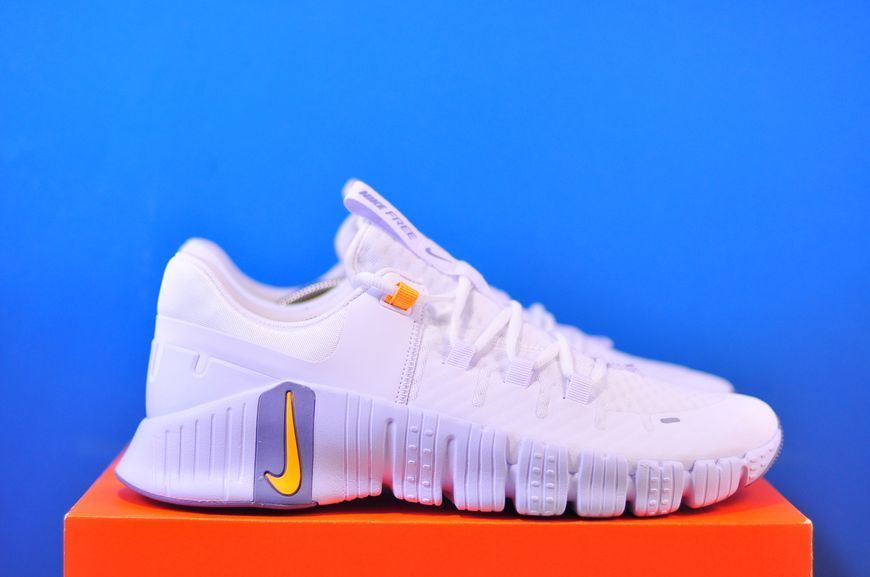 Кросівки Nike Free Metcon 5 White DV3949-102 DV3949-102 фото