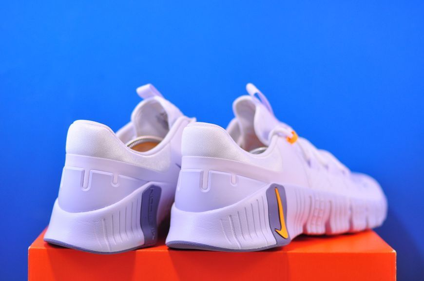 Кросівки Nike Free Metcon 5 White DV3949-102 DV3949-102 фото