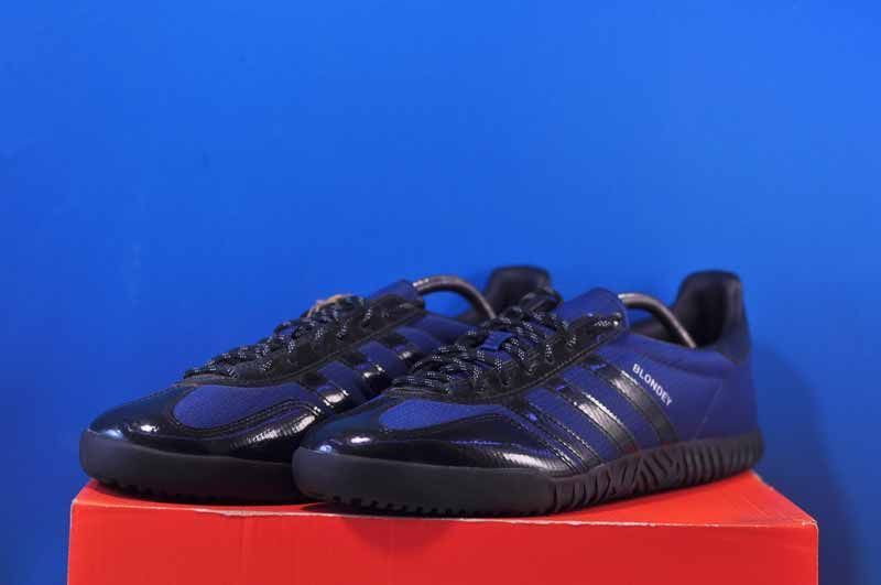 Кросівки Adidas Blondey McCoy x Gazelle Indoor Mineral Blue Gy4425 GY4425 фото
