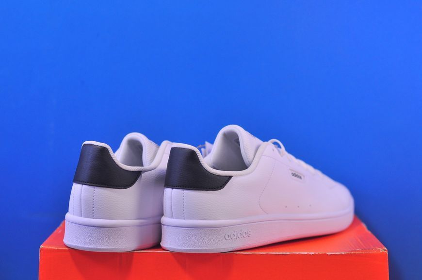 Кросівки Adidas Urban Court IE0927 IE0927 фото