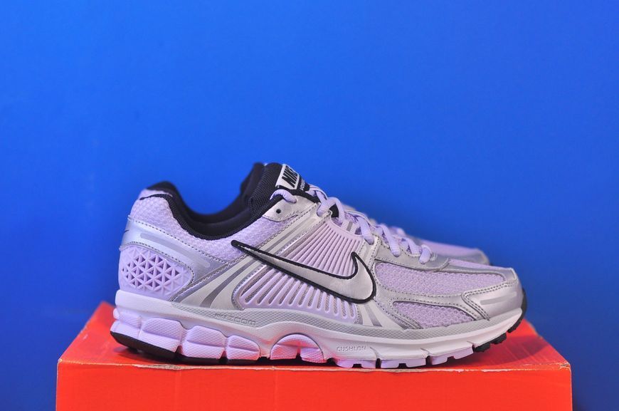 Кросівки Nike Air Zoom Vomero 5 Grey/Metallic IB7253-500 IB7253-500 фото